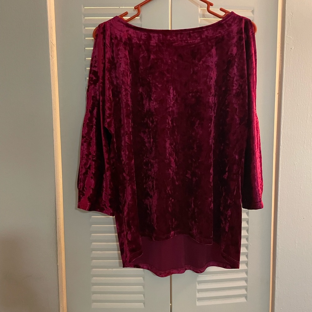 Royal Cherry Velvet Top. Size S. Very Stretchy